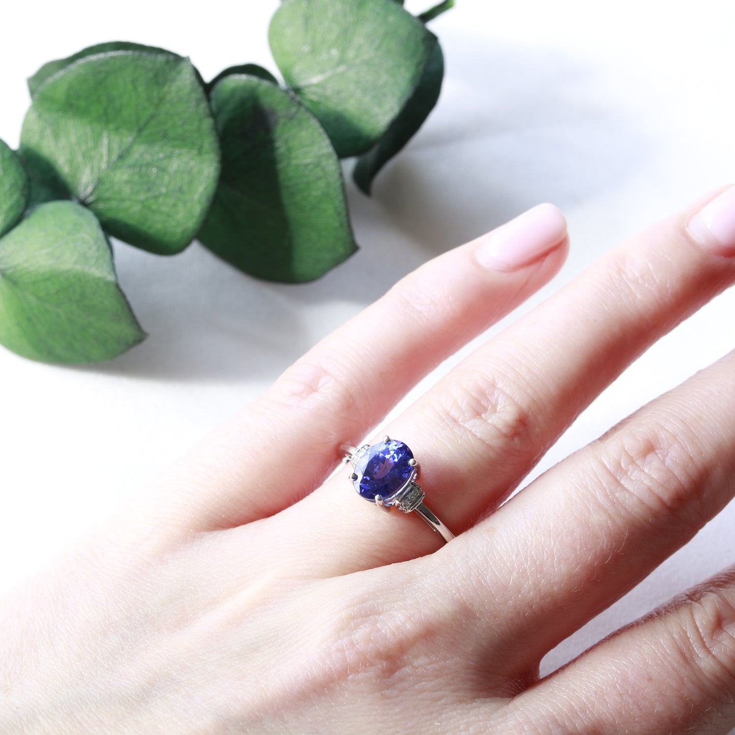 Tanzanite and Diamond Ring 18ct White Gold