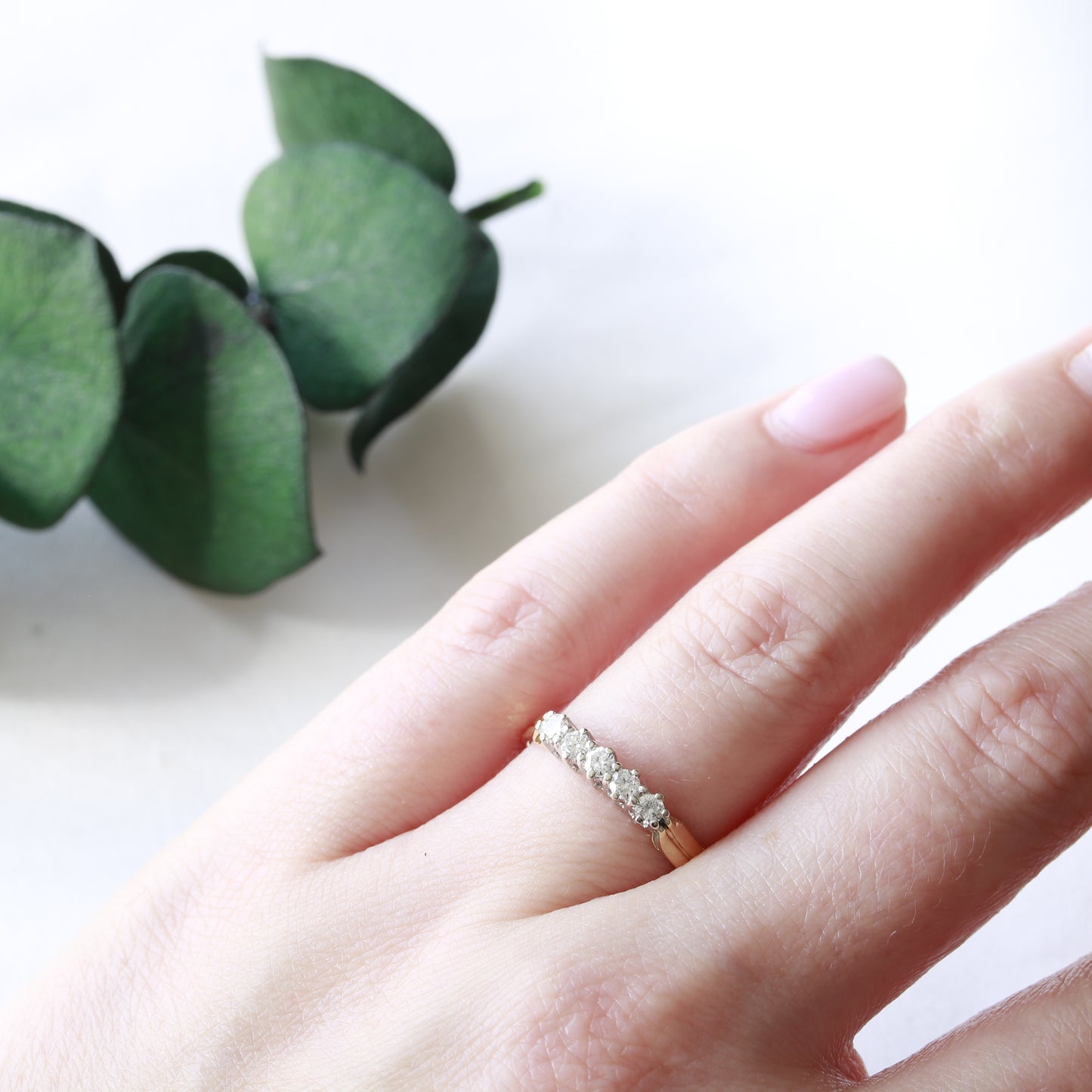Diamond Five Stone Eternity Wedding Ring 18ct Gold 1985