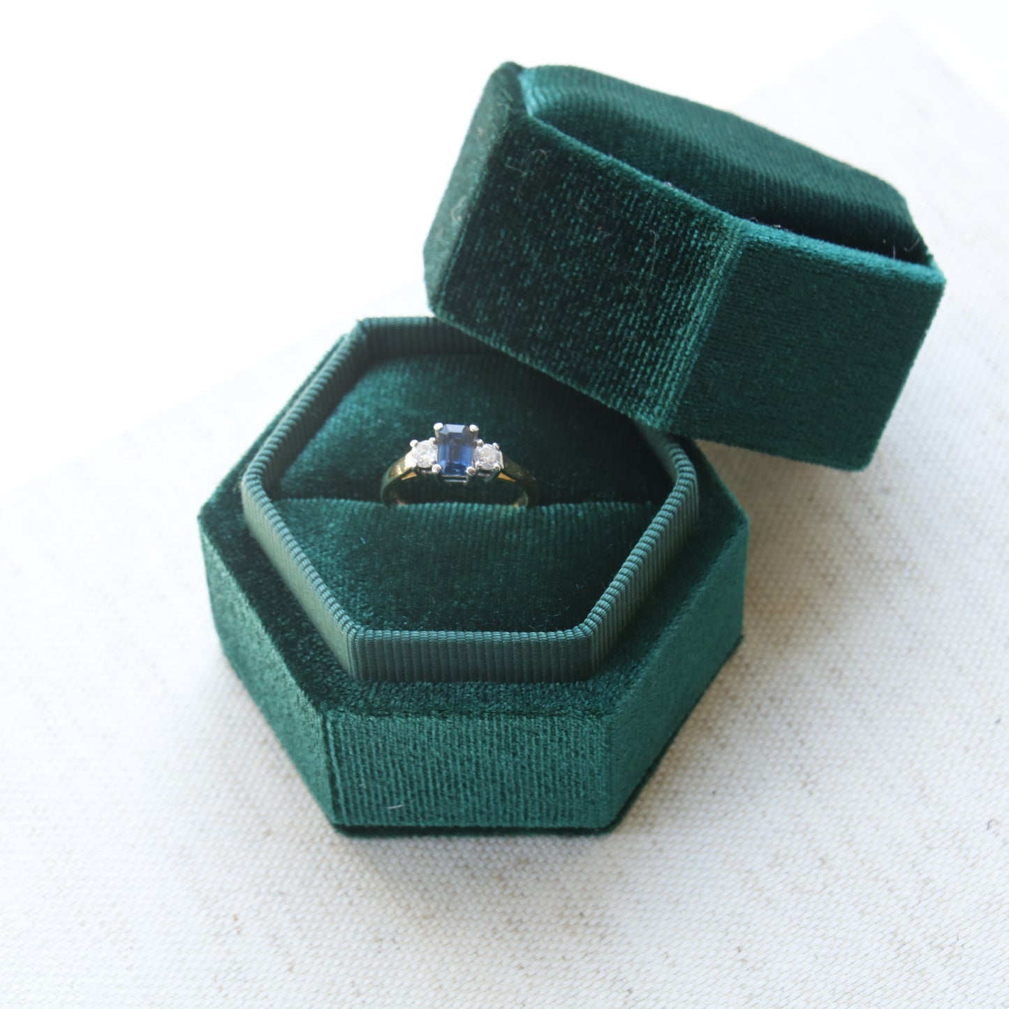 18ct Yellow gold Sapphire and Diamond Three Stone Ring Vintage Sapphire Ring