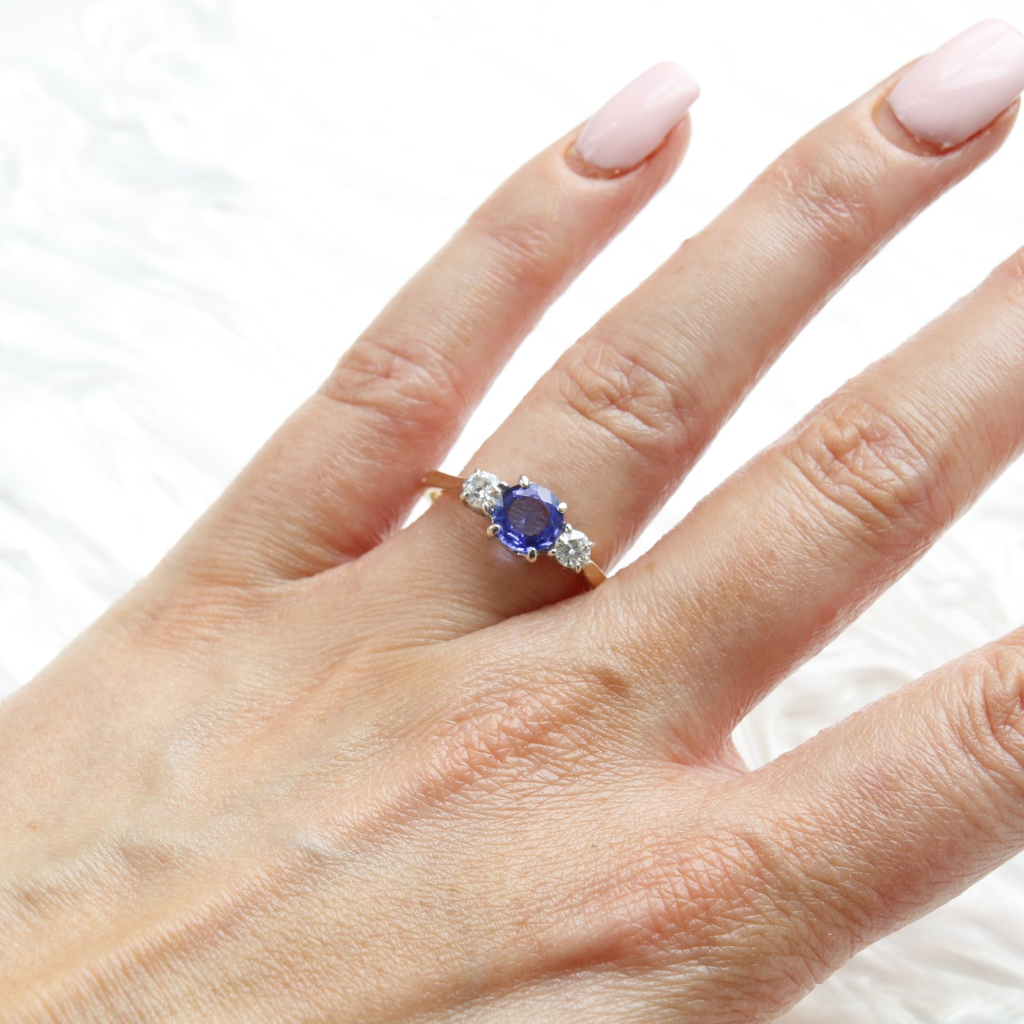 Rare Tanzanite and Diamond Trilogy Ring 18ct Yellow Gold Second hand Tanzanite Trilogy Ring