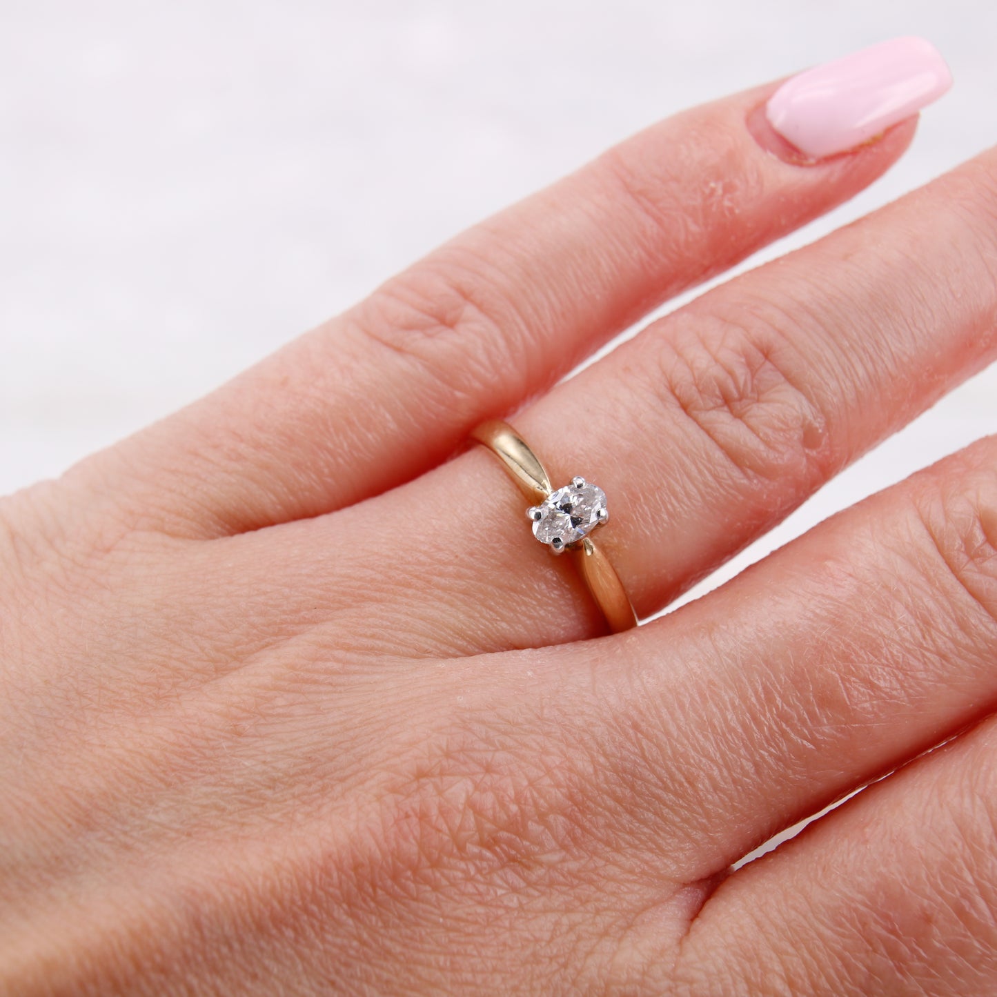18ct Gold Oval Solitaire Engagement Ring
