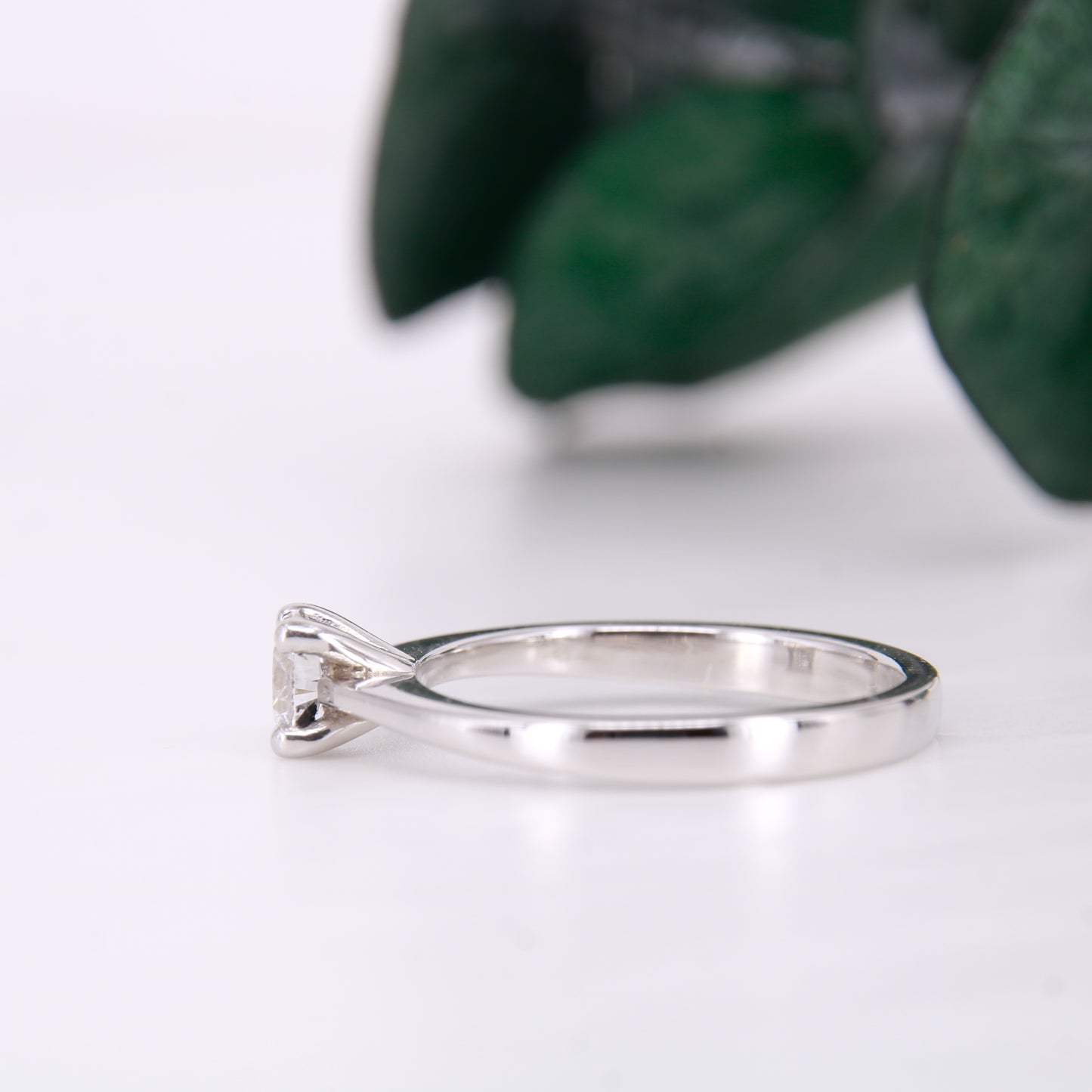 Preowned 0.40ct round brilliant cut solitaire diamond engagement ring