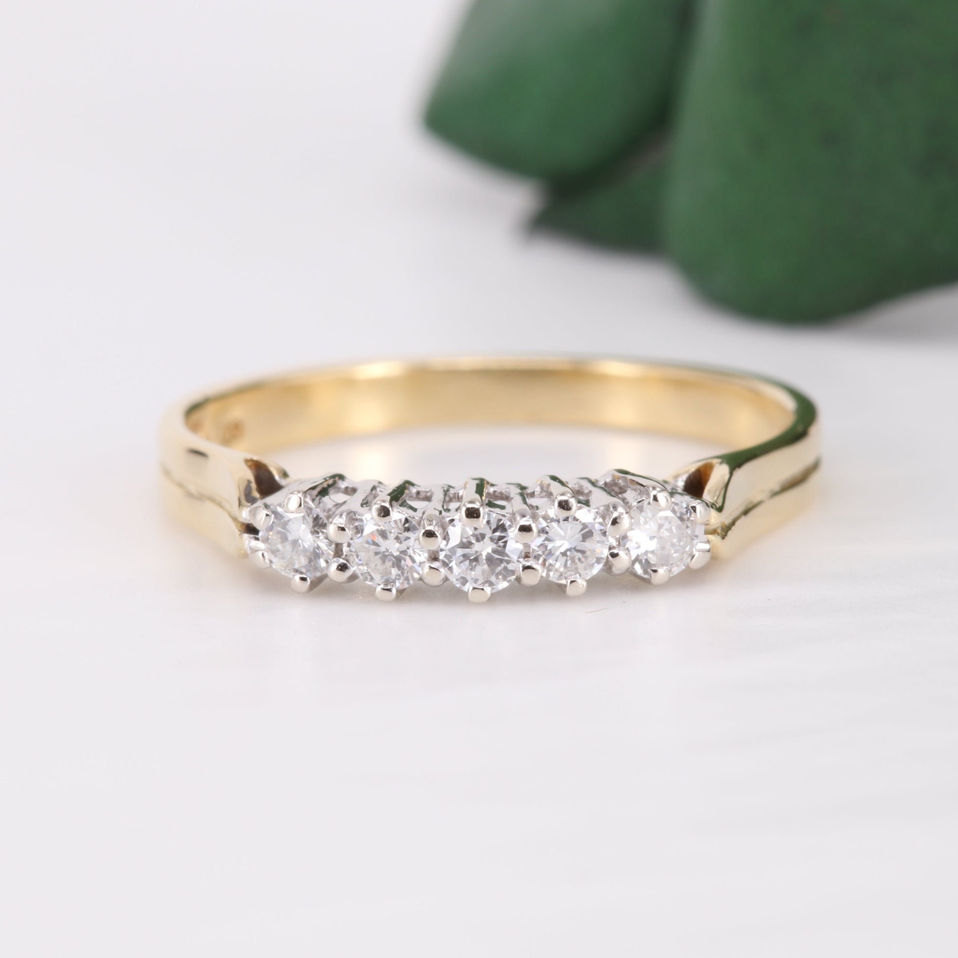 Diamond Five Stone Eternity Wedding Ring 18ct Gold 1985 Vintage Secondhand Pre-Owned Jewellery Front