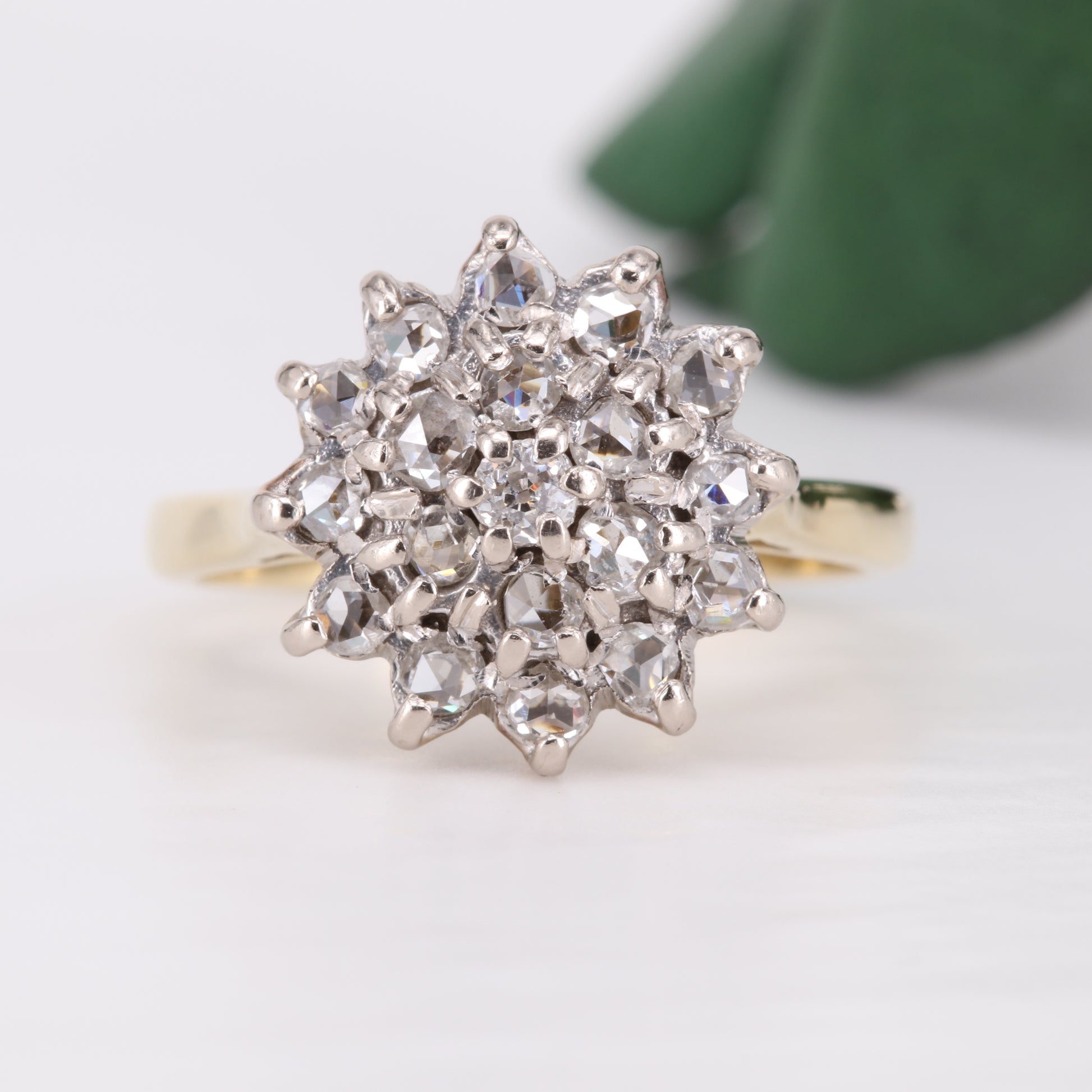 Diamond Flower Cluster 18ct Gold Ring 1984 Vintage Secondhand Pre-Owned Jewellery Front