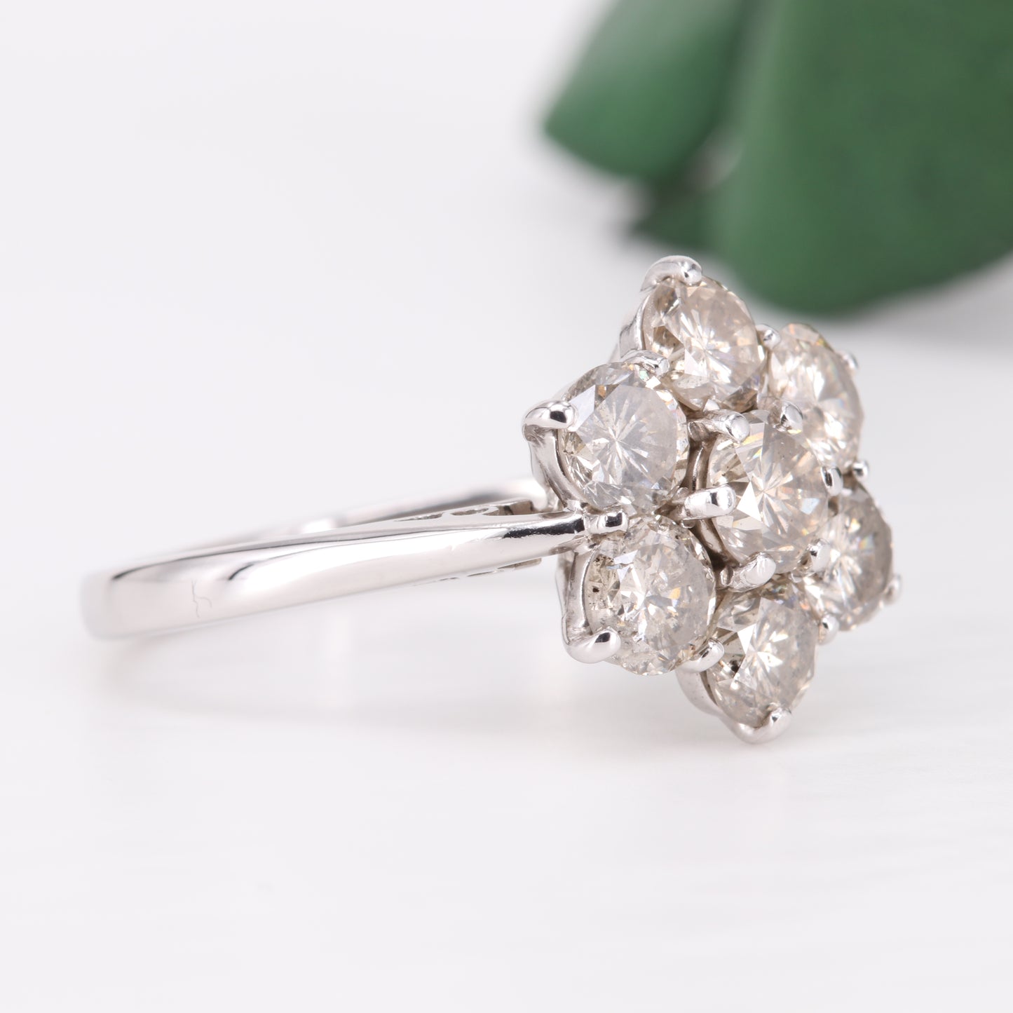 Diamond Flower Cluster Ring 18ct White Gold 2.45ct Vintage Secondhand Pre-Owned Jewellery Side 2