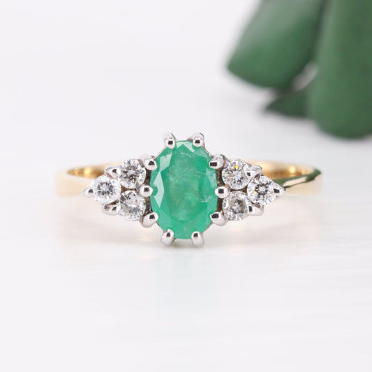 Emerald and Diamond Cluster 18ct Gold Ring 1977 Vintage Secondhand Pre-Owned Jewellery Front