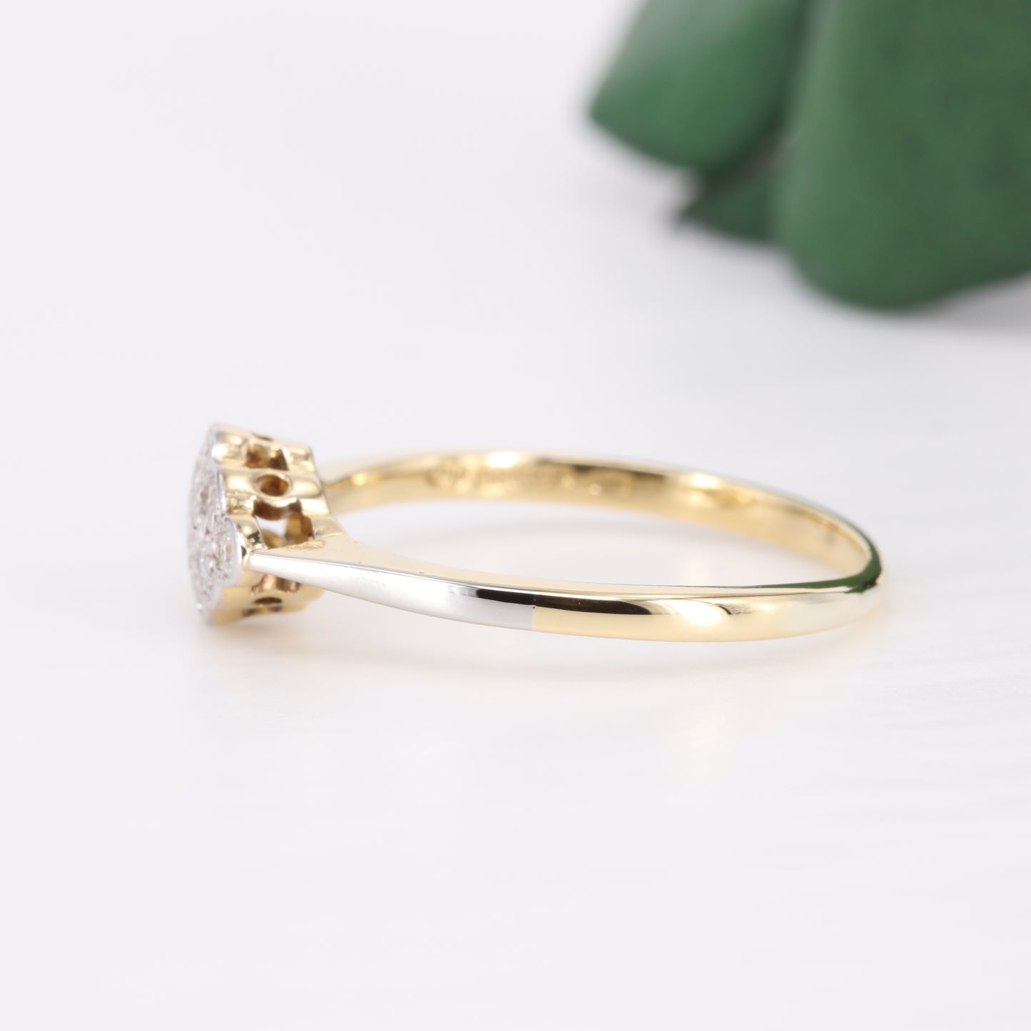 Vintage Diamond Cluster 18ct Gold Ring