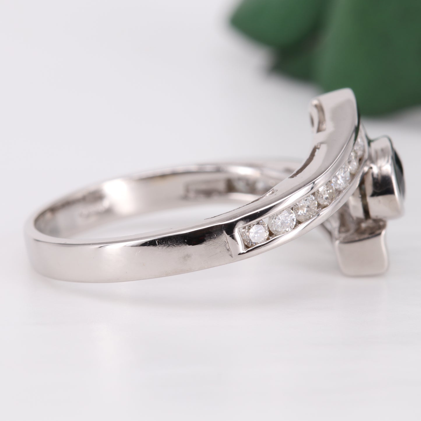 Sapphire and Diamond Twist 18ct White Gold