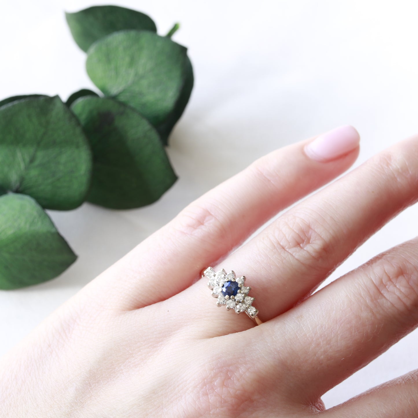 Sapphire and Diamond Cluster 18ct Gold Ring 1984
