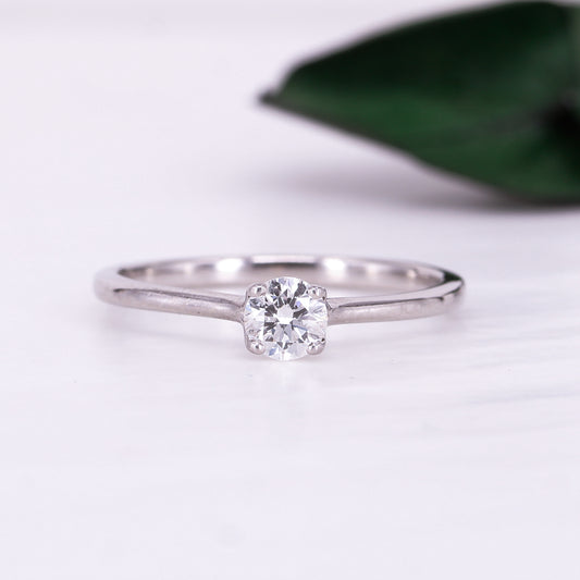 Platinum GIA Certified Pre-owned Diamond Engagement Ring Solitaire Round Diamond 