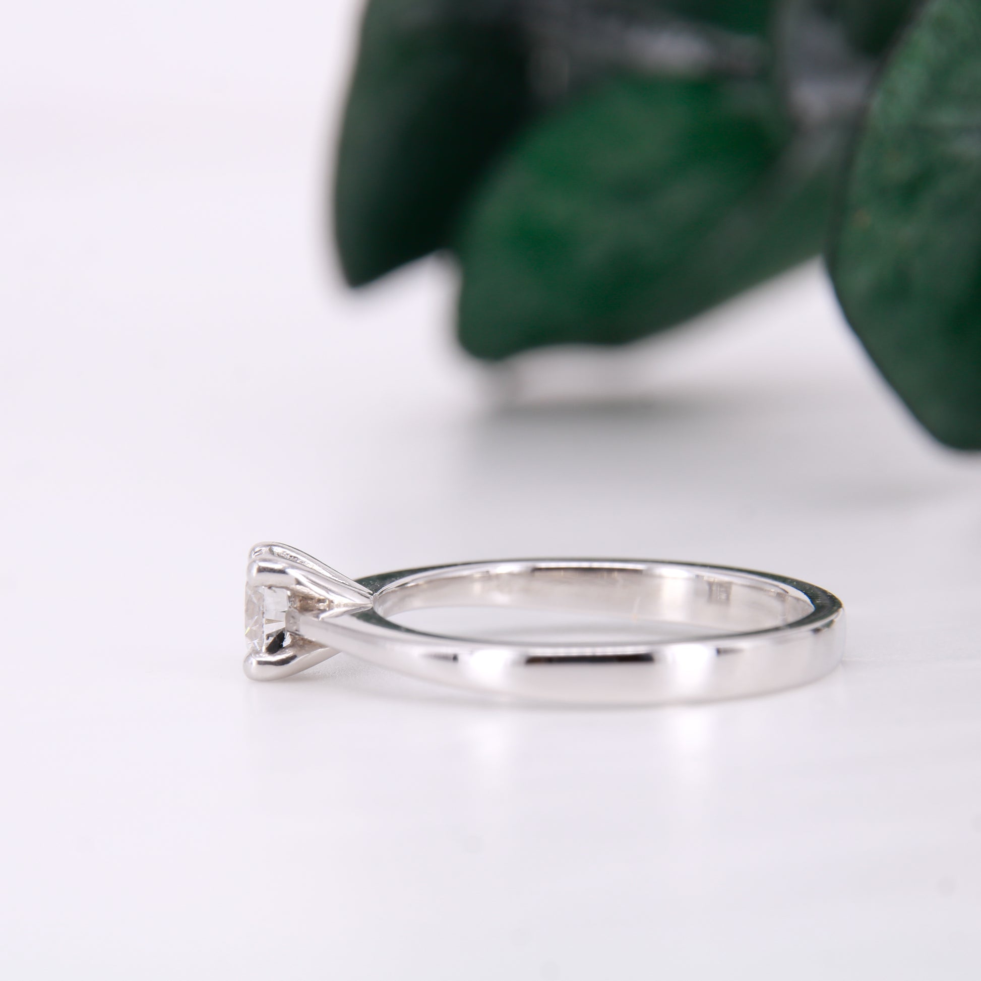 Preowned 0.40ct round brilliant cut solitaire diamond engagement ring