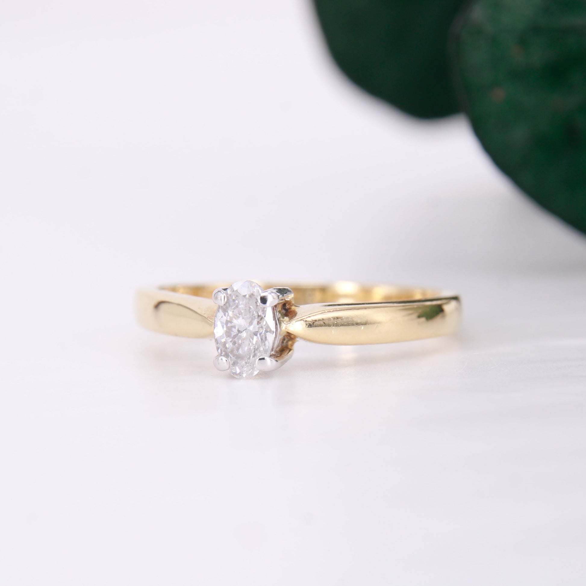 Preowned Oval Cut Solitaire Diamond Engagement Ring 18ct Yellow Gold. 