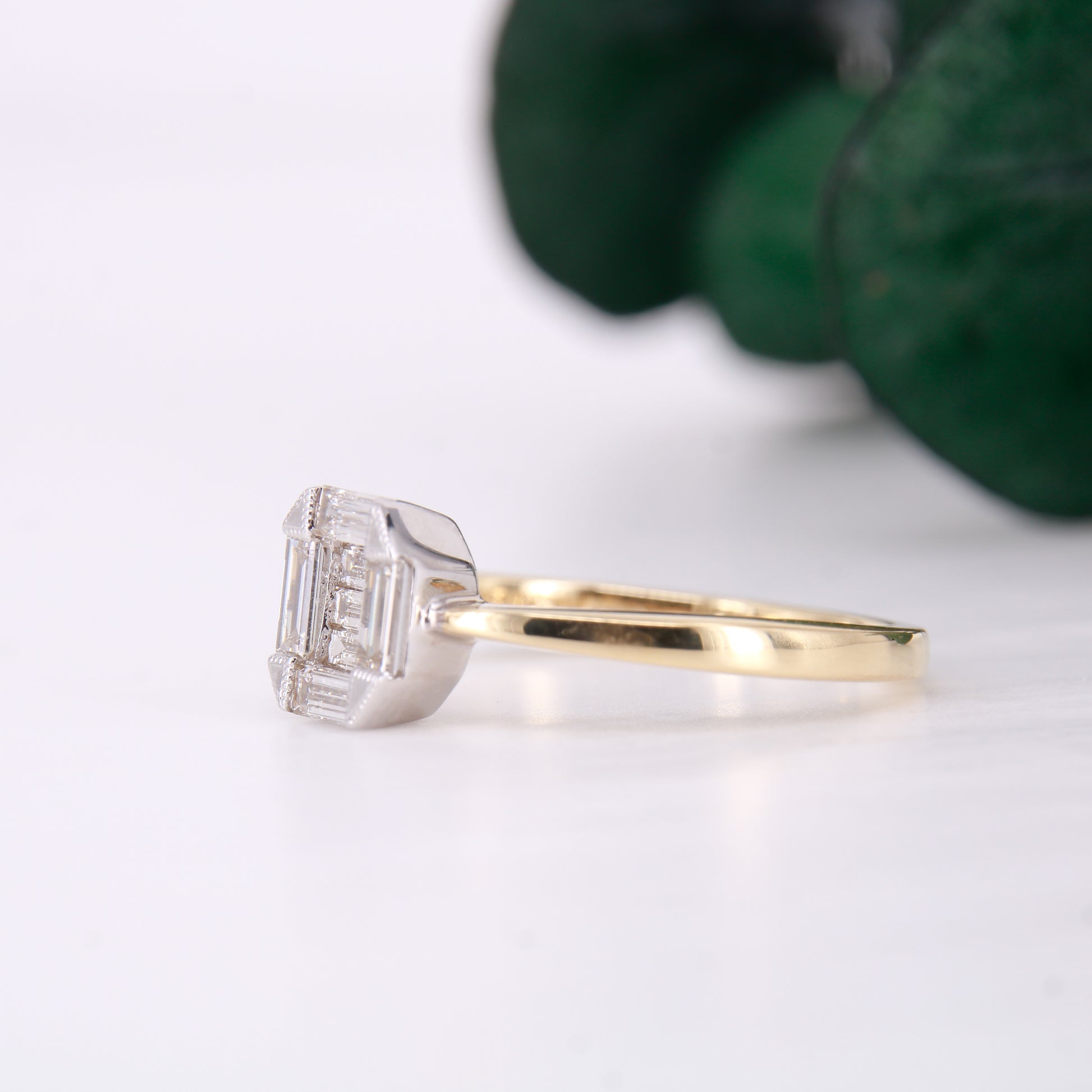 Pre-Owned baguette cut diamond cluster ring, featuring 7 stunning baguette cut diamonds set in a hexagonal shape. Perfect as a vintage inspired engagement ring.