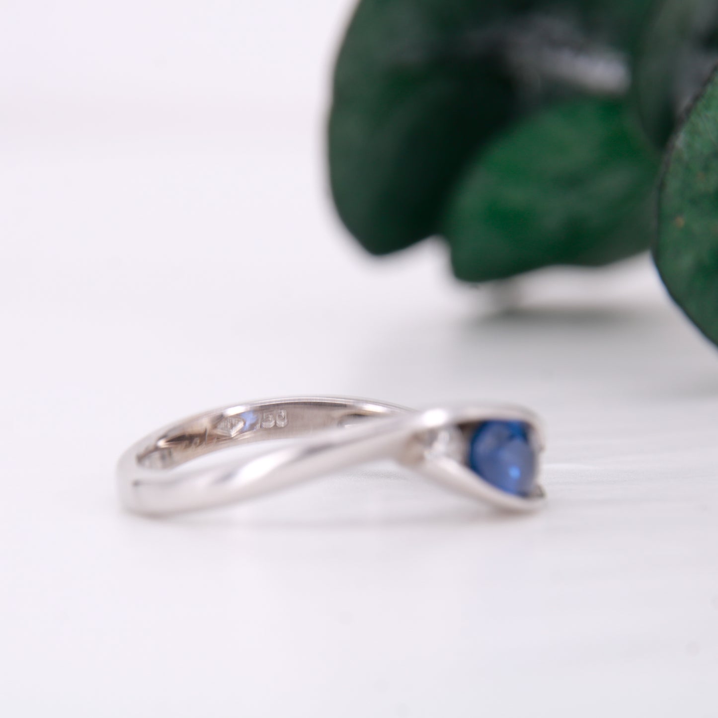 18ct White Gold Sapphire and Diamond Twist Ring