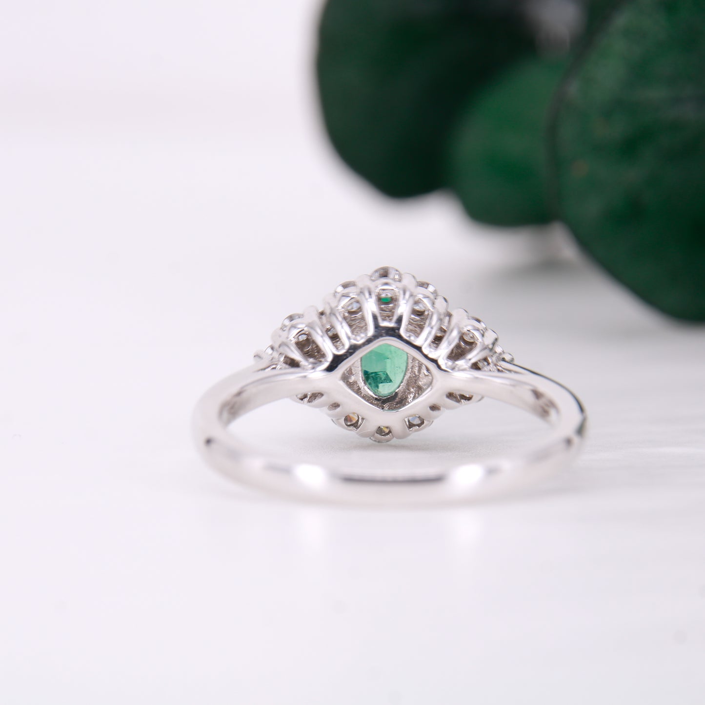 Vintage Emerald and Diamond Ring 18ct White Gold