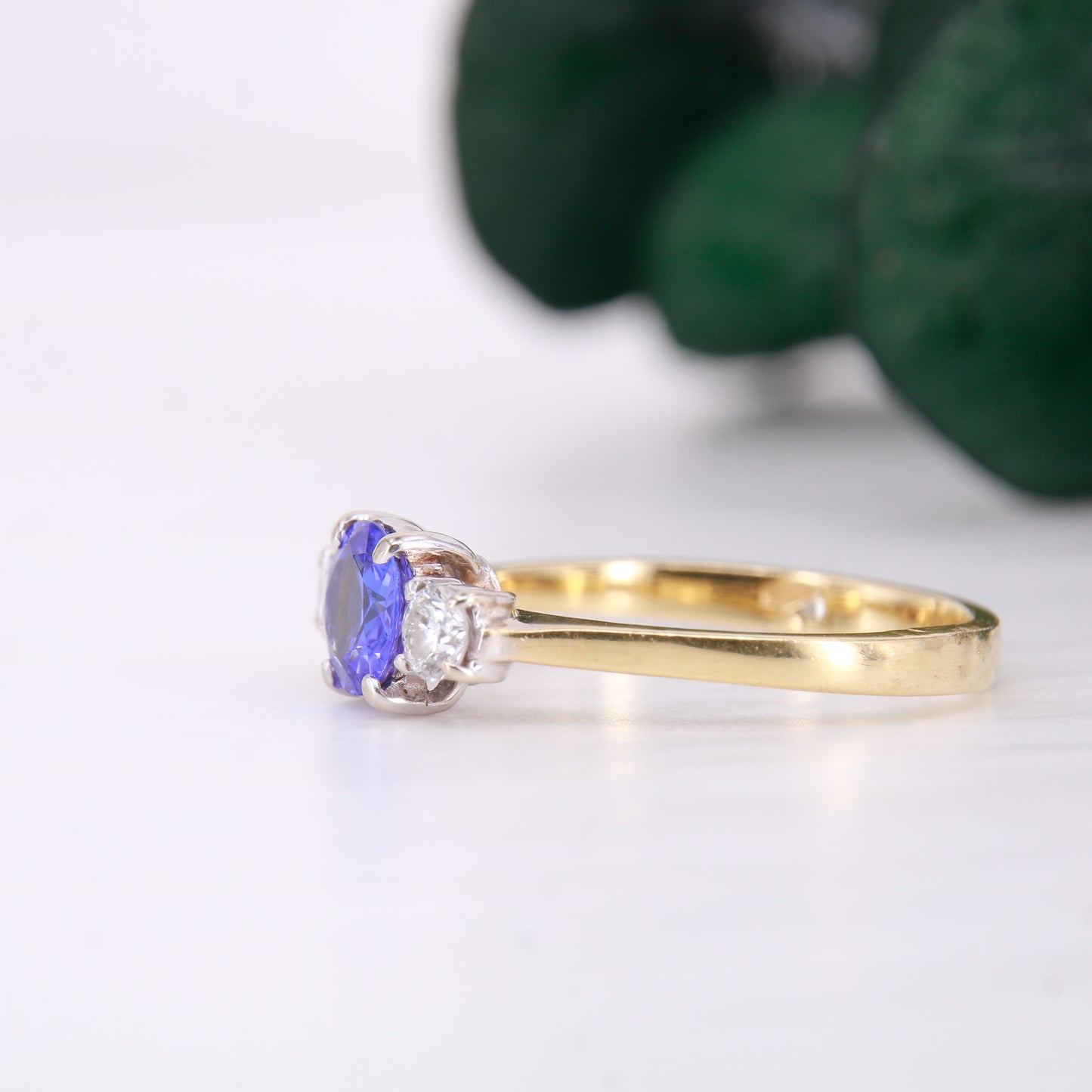 Rare Preowned Tanzanite and Diamond Trilogy Ring 18ct Yellow Gold Second hand Tanzanite Trilogy Ring
