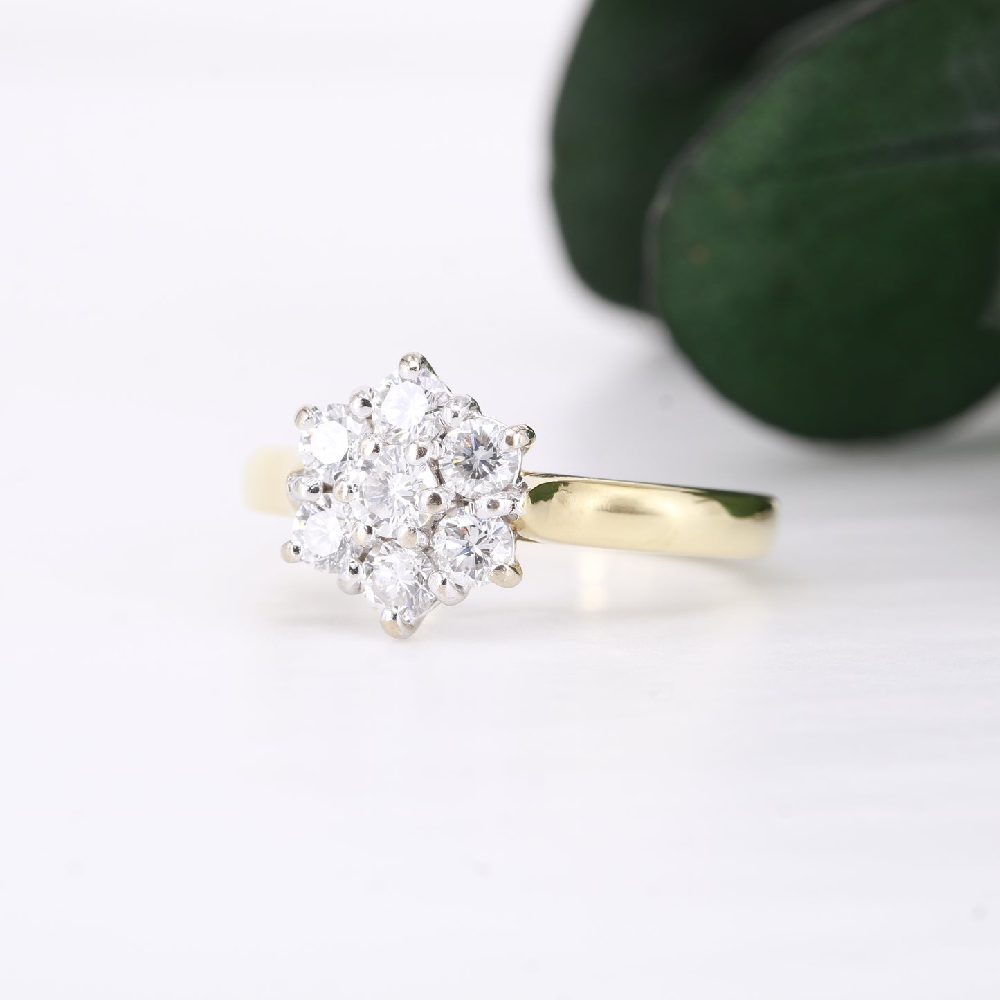 18ct Gold Diamond Flower Cluster Ring