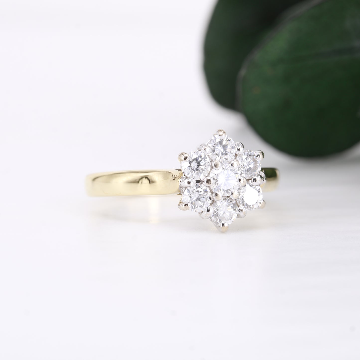 18ct Gold Diamond Flower Cluster Ring