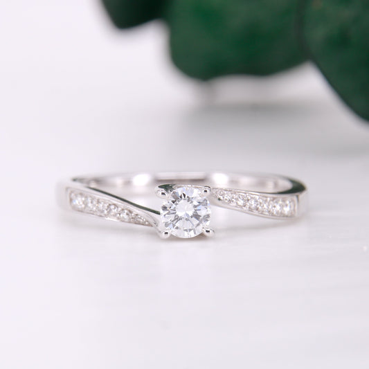 Pre owned round brilliant cut 0.25ct solitaire diamond ring white gold