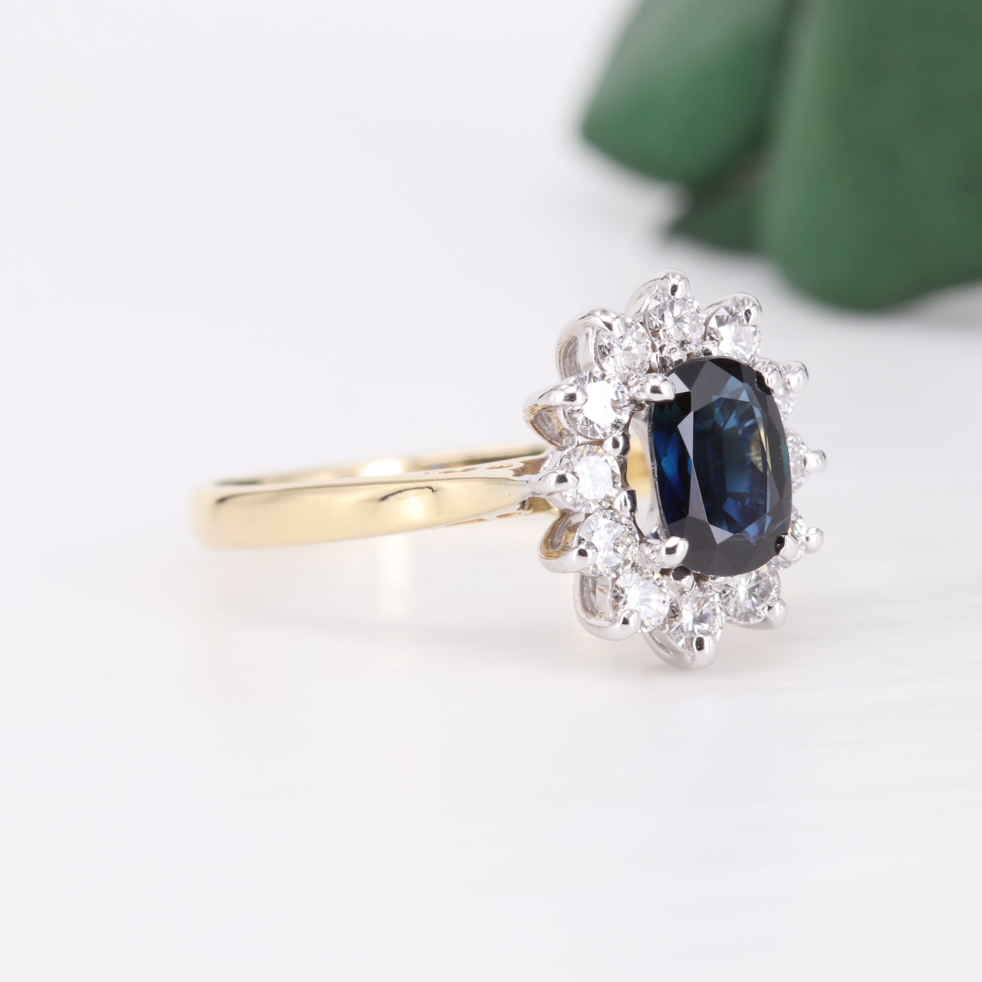 Sapphire and Diamond 18ct Gold Halo Ring Vintage Secondhand Pre-Owned Jewellery Side 2