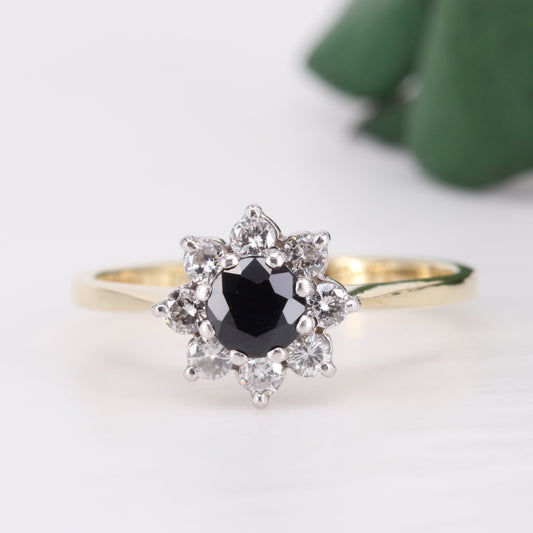 Sapphire and Diamond Halo 18ct Gold Ring 1985 Vintage Secondhand Pre-Owned Jewellery Front