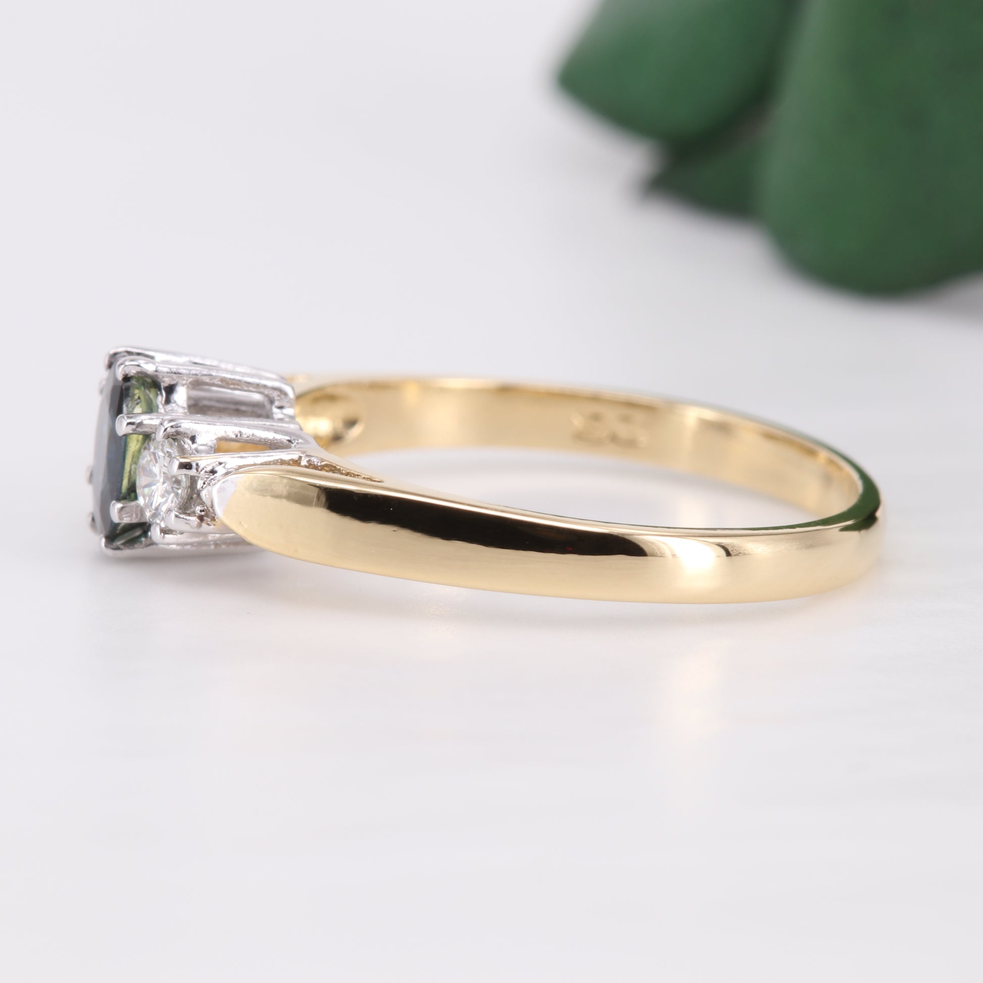 Sapphire and Diamond Trilogy 18ct Gold Ring 1986 Vintage Secondhand Pre-Owned Jewellery S